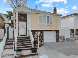 20 Marvin Rd, Staten Island, NY 10309