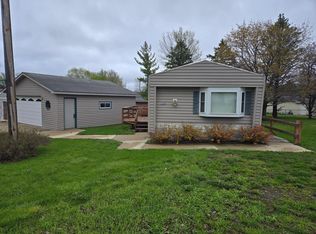 1102 E 18th St, Albert Lea, MN 56007