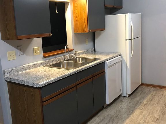 5th image of 1856 Kerrybrook Ct #2