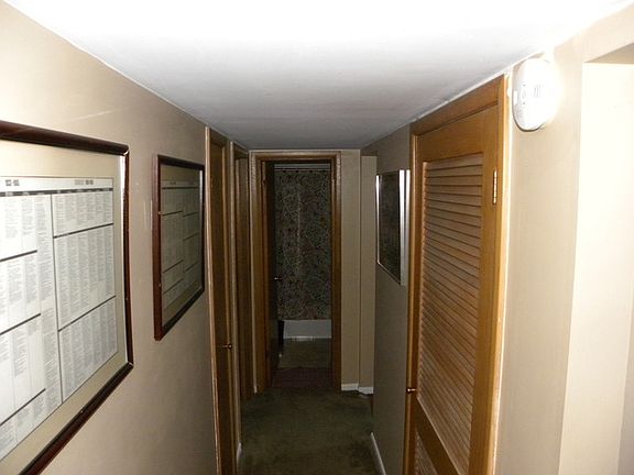 3rd image of 119 Maple Ave
