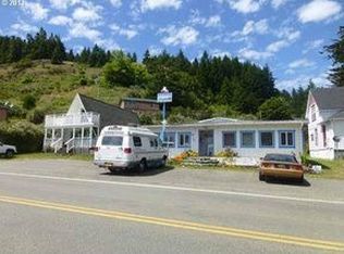 94253 N Bank Rd, Gold Beach, OR 97444
