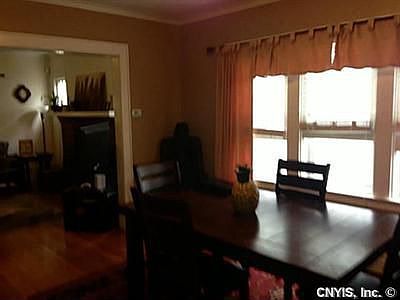 4th image of 509-11 Durston Ave