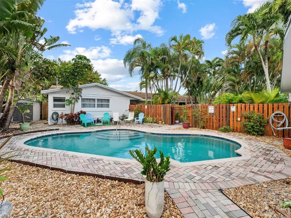 758 NE 13th Court #7, Fort Lauderdale, FL 33304