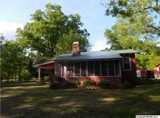 231 Hinds Rd, Gadsden, AL 35904