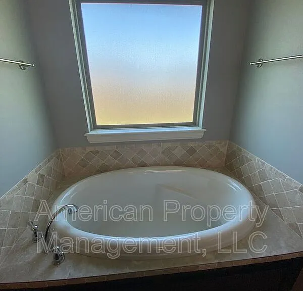 5312 Charleston Dr — Photo 20