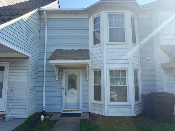 1118 Hillock Xing, Virginia Beach, VA 23455