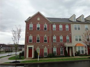 101 Lewisham Rd, Cranberry Twp, PA 16066