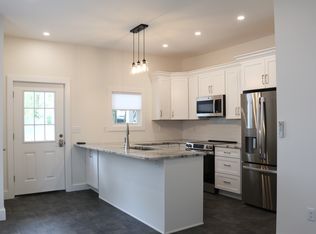 156 N 2nd St #156B, Frackville, PA 17931