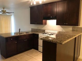 327 E B St, Colton, CA 92324