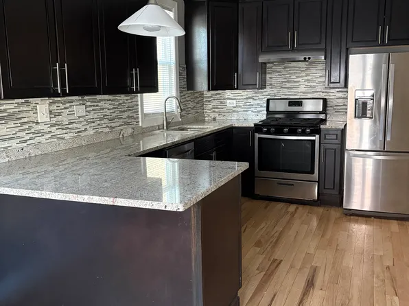 3505 N Whipple St #1, Chicago, IL 60618