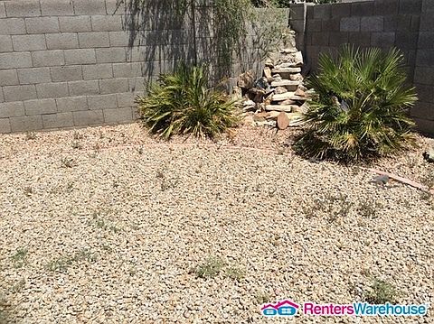 4th image of 8860 W Grovers Ave