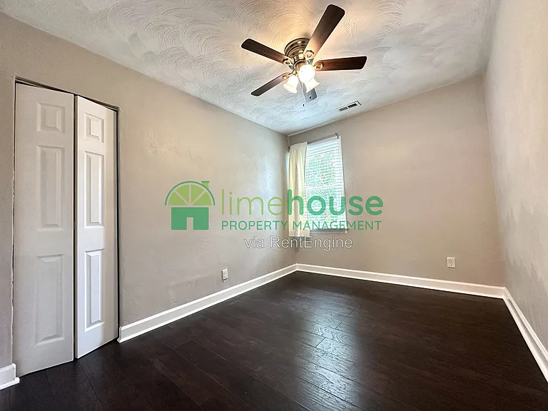 809 Cambridge Ave — Photo 12