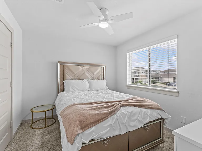 133 Folsom St — Photo 17