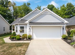 10460 E Ravine View Ct, North Royalton, OH