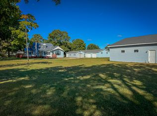 7978 S 64th Ave, Montague, MI 49437