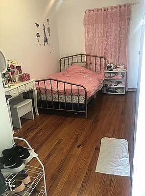 3rd image of 136-27 Cherry Ave #1