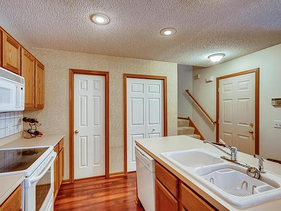 5th image of 1853 Riverwood Dr