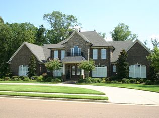 1780 Notting Hill Dr, Hernando, MS 38632