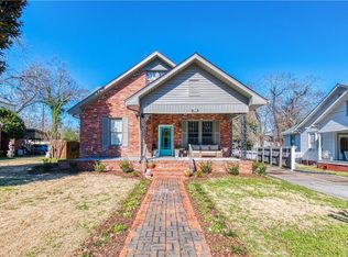 98 N Center St, Winder, GA 30680