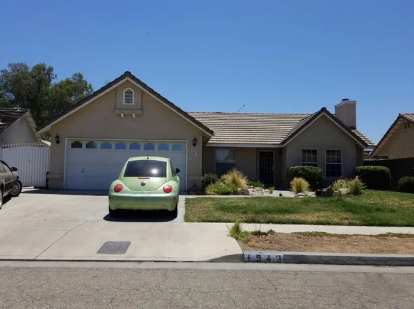 1943 Cypress Cove Dr, Tulare, CA 93274