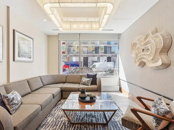 4-75 48th Avenue image 31 of 52