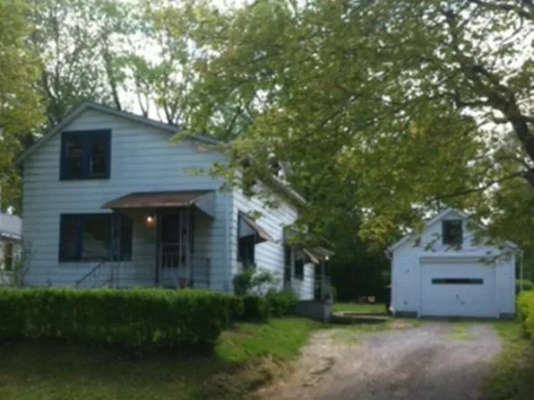 8184 Ulp St, Masury, OH 44438