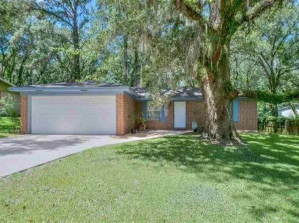 3707 Wood Hill Dr, Tallahassee, FL 32303