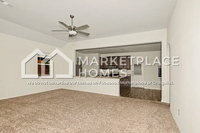 4 bed, 2.0 bath, 1791 sqft, $2,395 — Photo 4