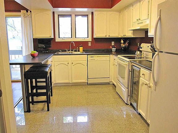 5th image of 5807 N Old Hickory Ln #5807