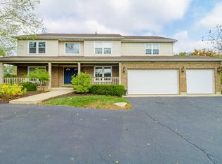 520 Grand Meadow Ln, McHenry, IL