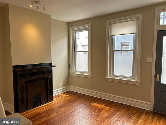 3rd image of 1808 N Mutter St