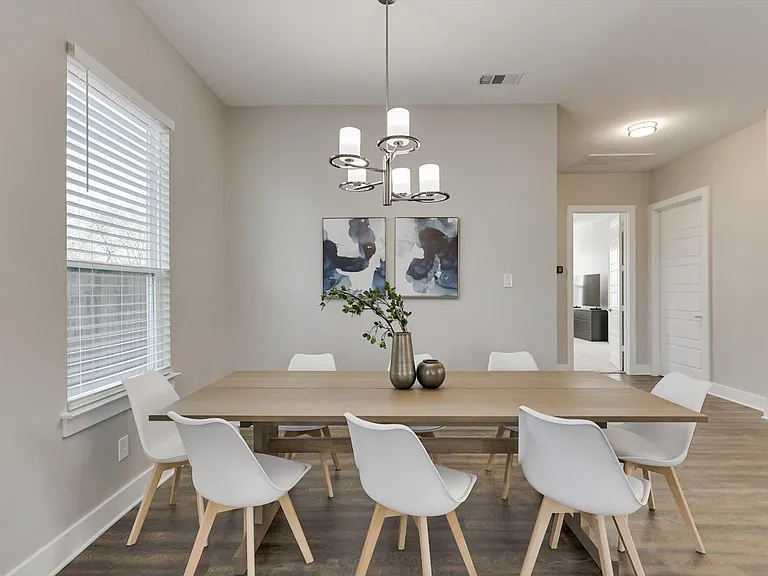 3420 Nomas St — Photo 36