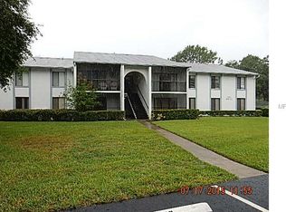 1207 Pine Ridge Cir W APT E1, Tarpon Springs, FL 34688