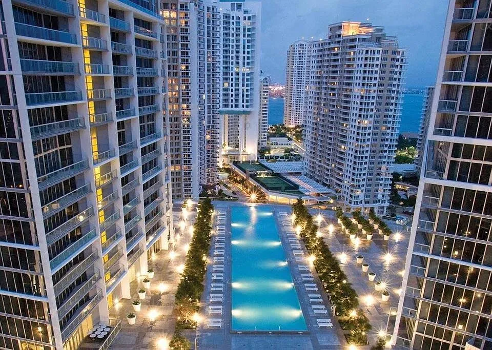 475 Brickell Ave #3709