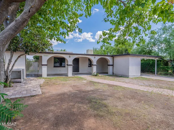 4812 W Santa Maria Dr, Amado, AZ 85645