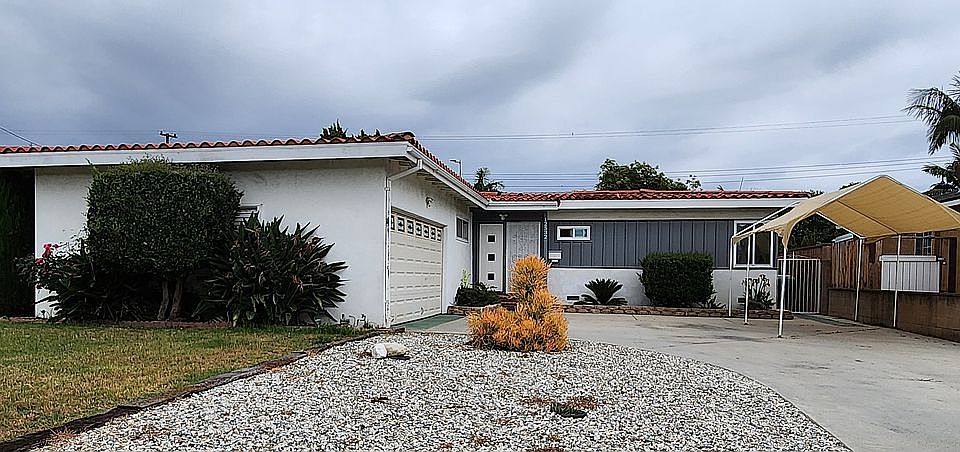 1st image of 12532 Aristocrat Ave