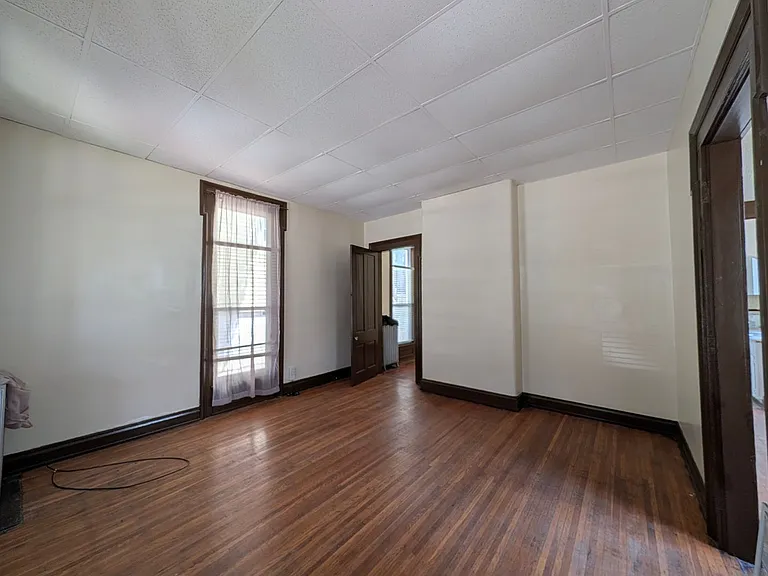 1428 Rufer Ave — Photo 2