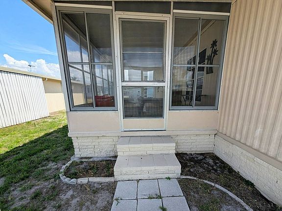 2nd image of 1510 Ariana St #249