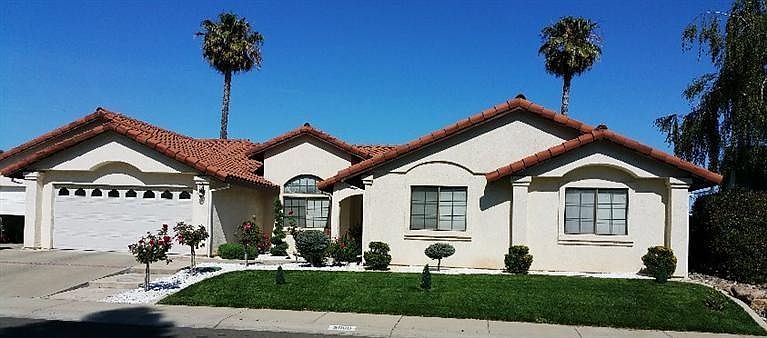 1st image of 3060 Stonegate Dr