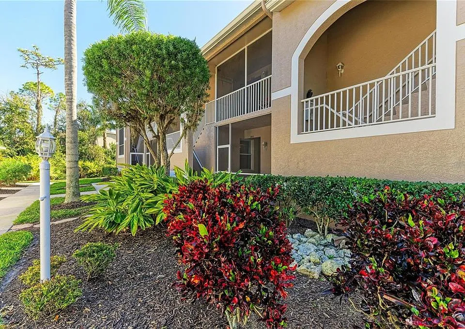 5350 Hyland Hills Ave #2512