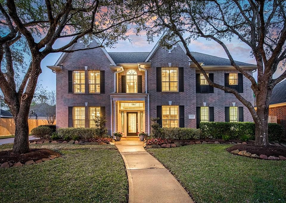 1st image of 3003 Meadow Pond Dr