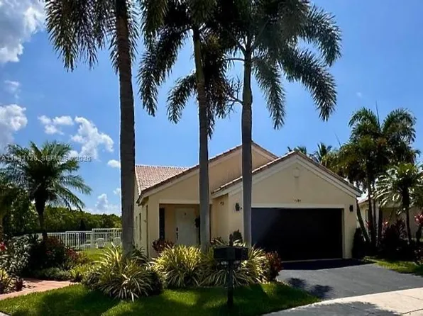 4284 Ironwood Ct, Weston, FL 33331