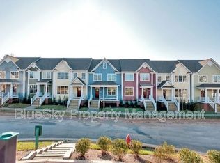 1578 Wickham Pond Dr #B, Charlottesville, VA 22901