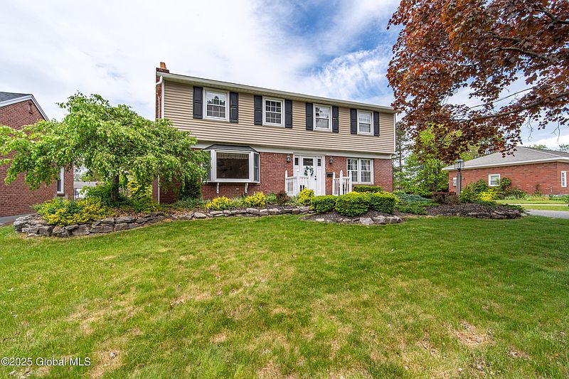 2nd image of 76 McNutt Avenue