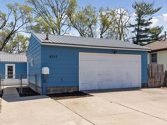 4th image of 8307 Wentworth Ave S