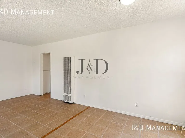 2248 Ocean View Blvd #4 — Photo 3