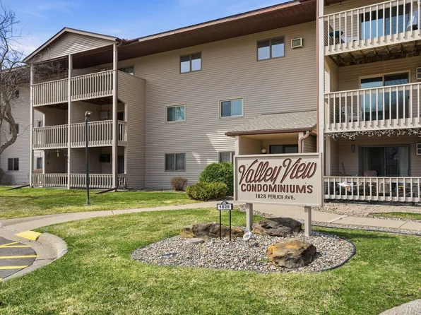 1828 Perlich Ave APT 2B, Red Wing, MN 55066