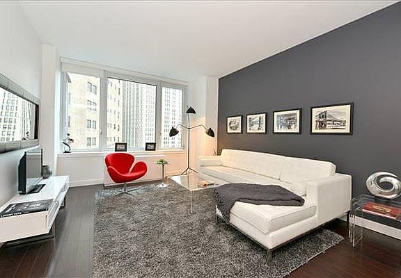 3rd image of 113 Nassau St APT 14G