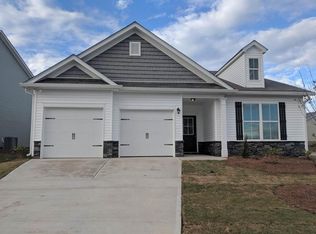 557 Greenlee Rd, Athens, GA 30606