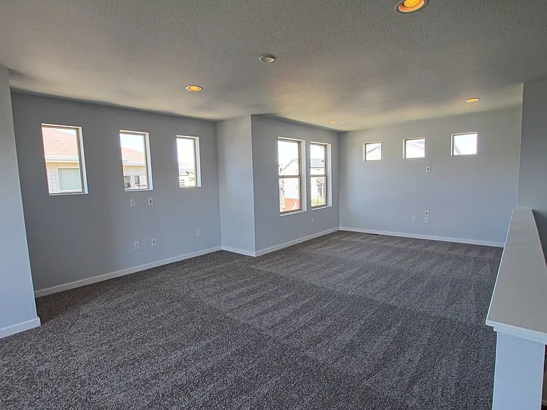 4144 Elegant St — Photo 10
